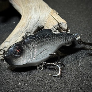TreysArt T-18 Lipless Crankbait 2.5” inch Handmade Fishing Lure