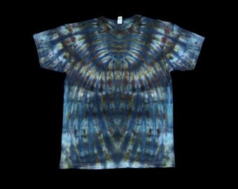 Tamanho Médio - Tie-Dye Artesanal - Aranha Tingida com Gelo