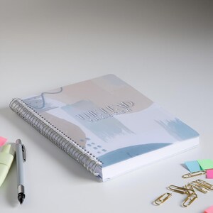 Lead Tracker Planner – 7x9 Paper Sales CRM for Cold, Warm & Hot Leads