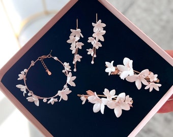 Gioielli da sposa Boho, Sposa Boho, Orecchini da sposa romantici, Bracciale da sposa, Accessori per capelli da sposa con fiori, Regalo