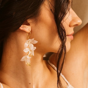 Boho leaf earrings, Flower wedding earrings, Silk earrings, Boho bridal accessories, Boho wedding earrings, Statement earrings