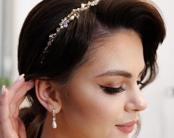 Bridal Pearl Headband, Classic Wedding Headpiece, Gold wedding hair accessories, Wedding Crown, Wedding Tiara with pearls, Boho Wedding