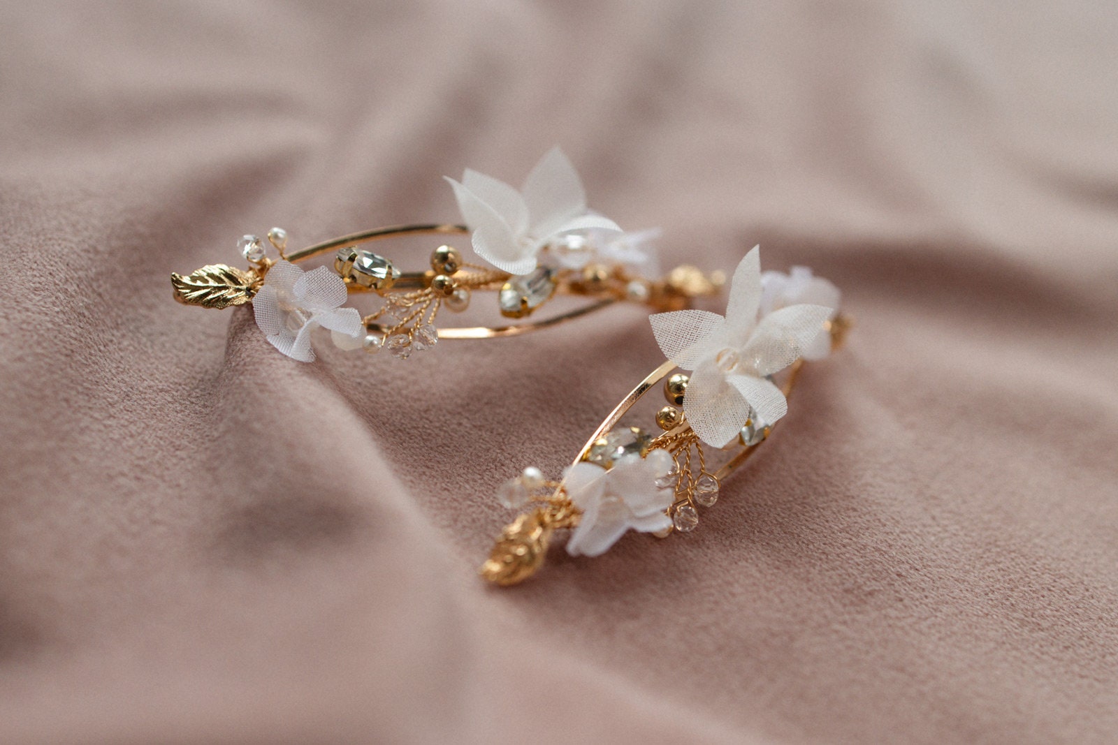 Romantic Wedding Hair Clips, Bridal Hair Accessories for 