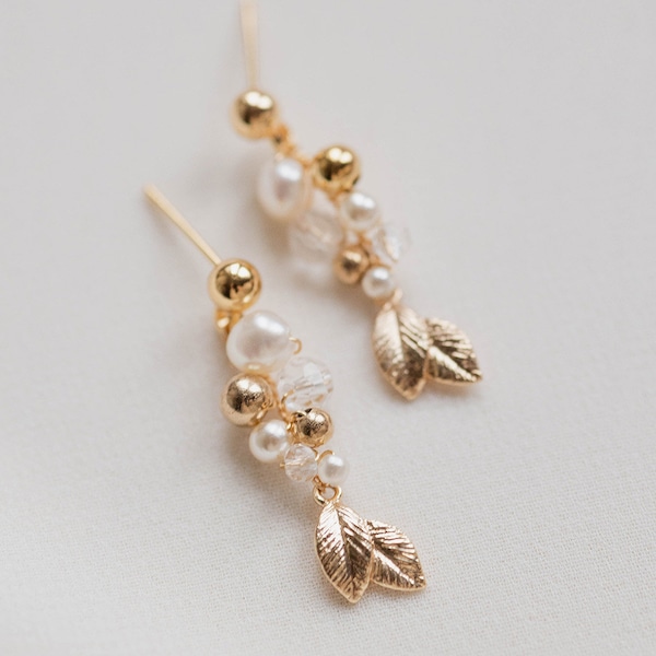 Gold Leaves Earrings, Rustic Small Earrings, Boho Wedding Earrings, Boho Wedding Accessories for Gift, Leaf Vine Wedding Earrings