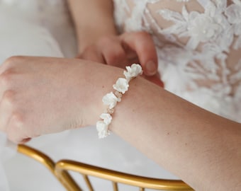 Flowers Wedding Bracelet, Boho Wedding Bracelet, Bridal Bracelet for Bride, Boho Wedding Jewelry, Wedding Bracelet