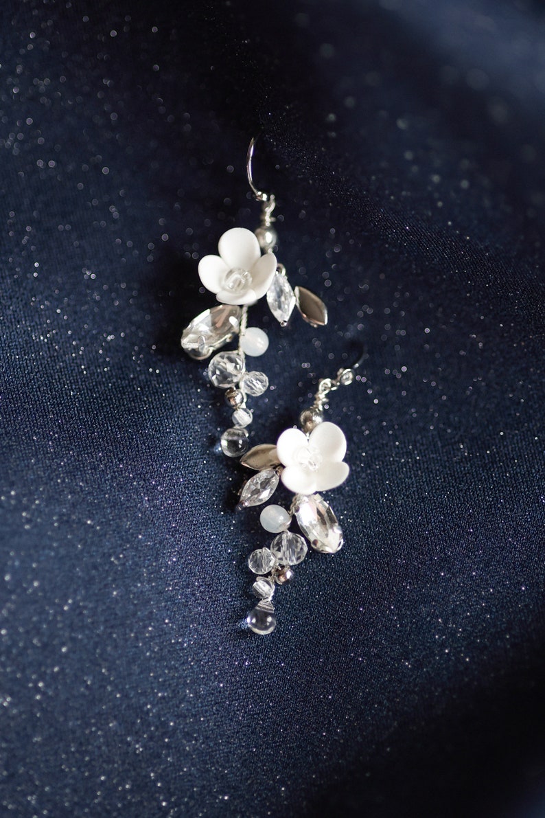 Small Wedding Earrings, Romantic Earrings, Handmade Earrings with Flowers, Delicate Bridal Jewelry, Handmade Jewelry, Boho Bridal Earrings Silver