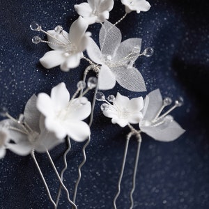 White Flowers Wedding Hair Pins, Bridal Hair Accessories, Bridesmaid Hairpins, Wedding Hairpiece, Bridal Hair Jewellery, Wedding Hair Clip image 10