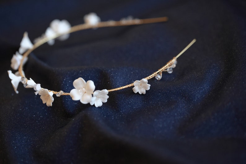 Delicate Flowers Wedding Headband, Bridal Tiara, Boho Wedding Hair Accessories, Wedding Crown, Bridal Headband, Bridal Halo image 5