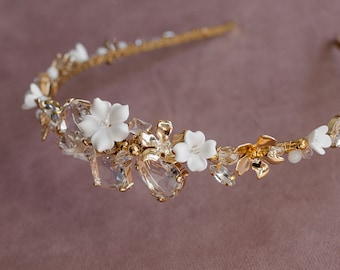 Wedding Headband with Crystals, Gold wedding hair accessories, Flowers Bridal Headpiece, Wedding Hair piece, Bridal Halo, Wedding Crown