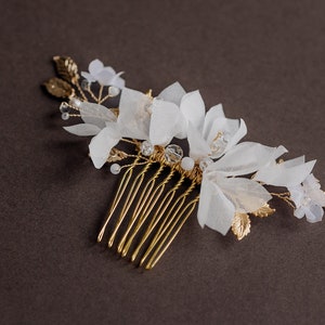 Wedding Hair Comb with Silk Flowers, Bridal Hair Accessories, Flowers Wedding Hair piece, Wedding Hair Flowers, Bridal Headpiece image 9