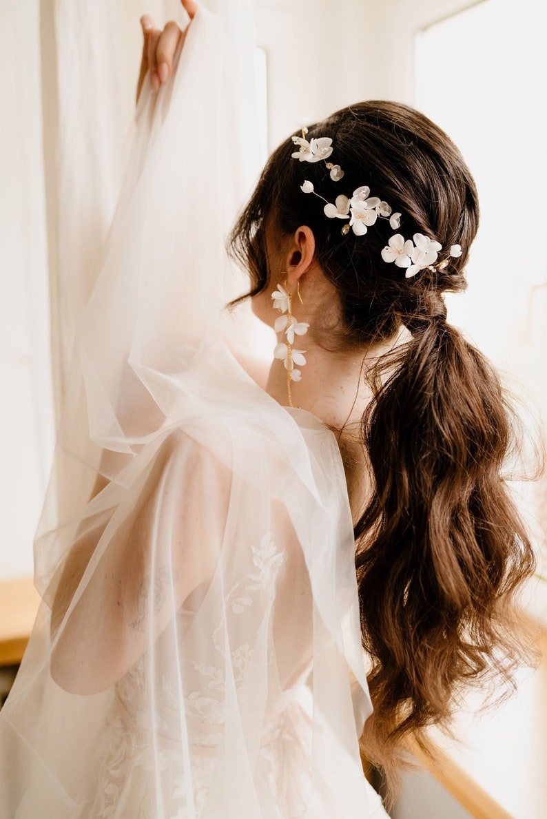 Floral Wedding Hair Pins, Flowers Hair Accessories, Bridesmaid Hairpins, Wedding Hairpiece, Bridal Hair Jewellery, Wedding Hair Clip image 1