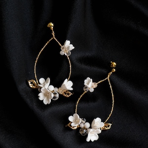 Hochzeitsohrringe, Blumen Brautohrringe, Boho Statement Ohrringe, Goldohrringe für die Braut, Brautschmuck, große Hochzeitsohrringe