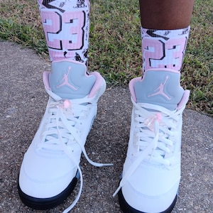 Retro 5 medium soft pink socks to match