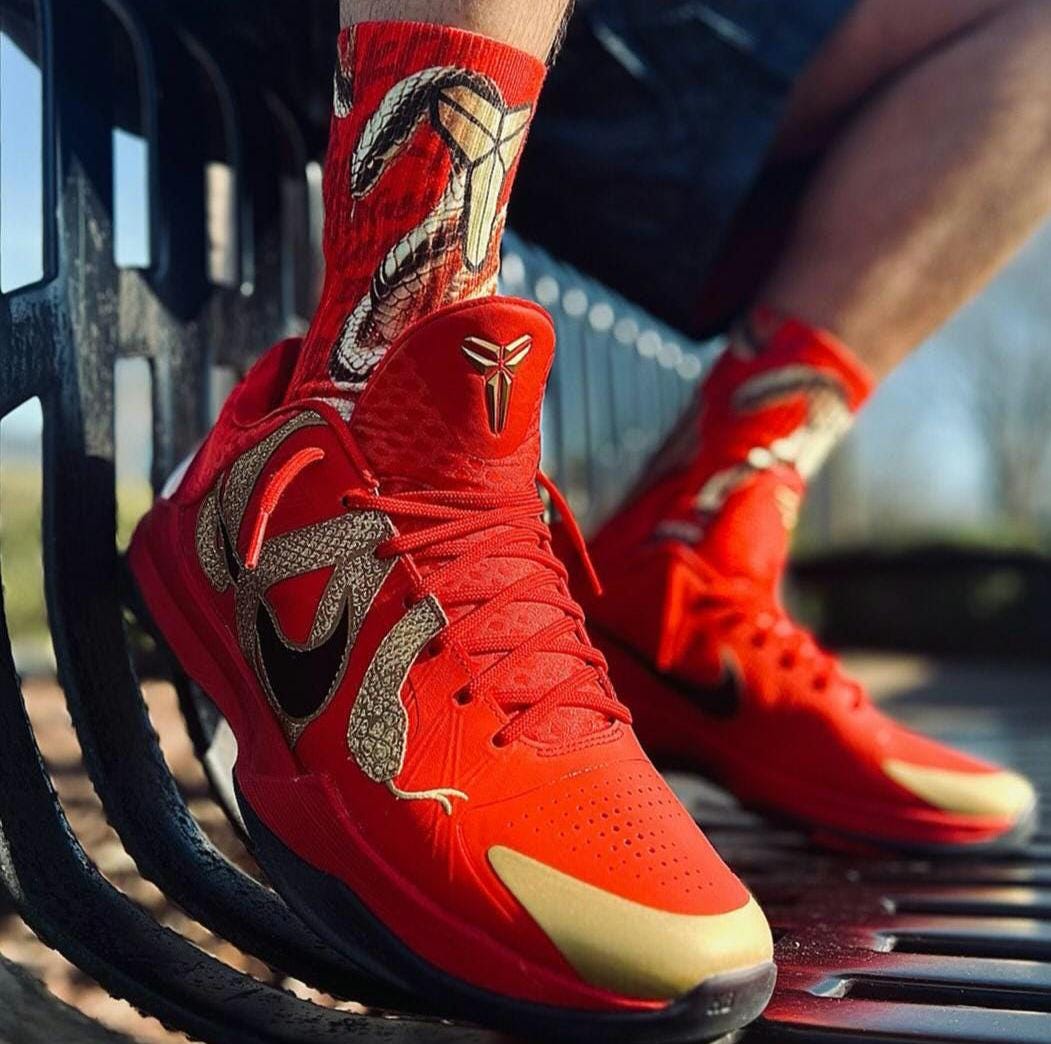 Kobe 5 year of Mamba Socks (red)