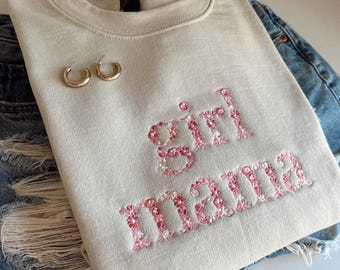 Girl Mama Embroidered Sweatshirt, Floral Mama Embroidery Sweatshirt, Floral Girl Mama Sweatshirt, Girl Mama Mother&#39;s Day Gift