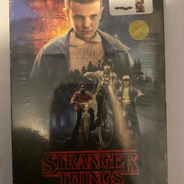 Stranger things season 1 blu-ray and dvd