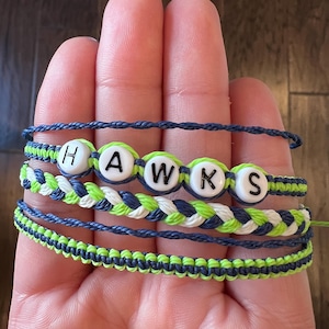 Braccialetto sportivo regolabile fatto a mano per tifosi / Braccialetto in cordoncino di cera per amanti del football / Braccialetto Seahawks Team Spirit / Seattle
