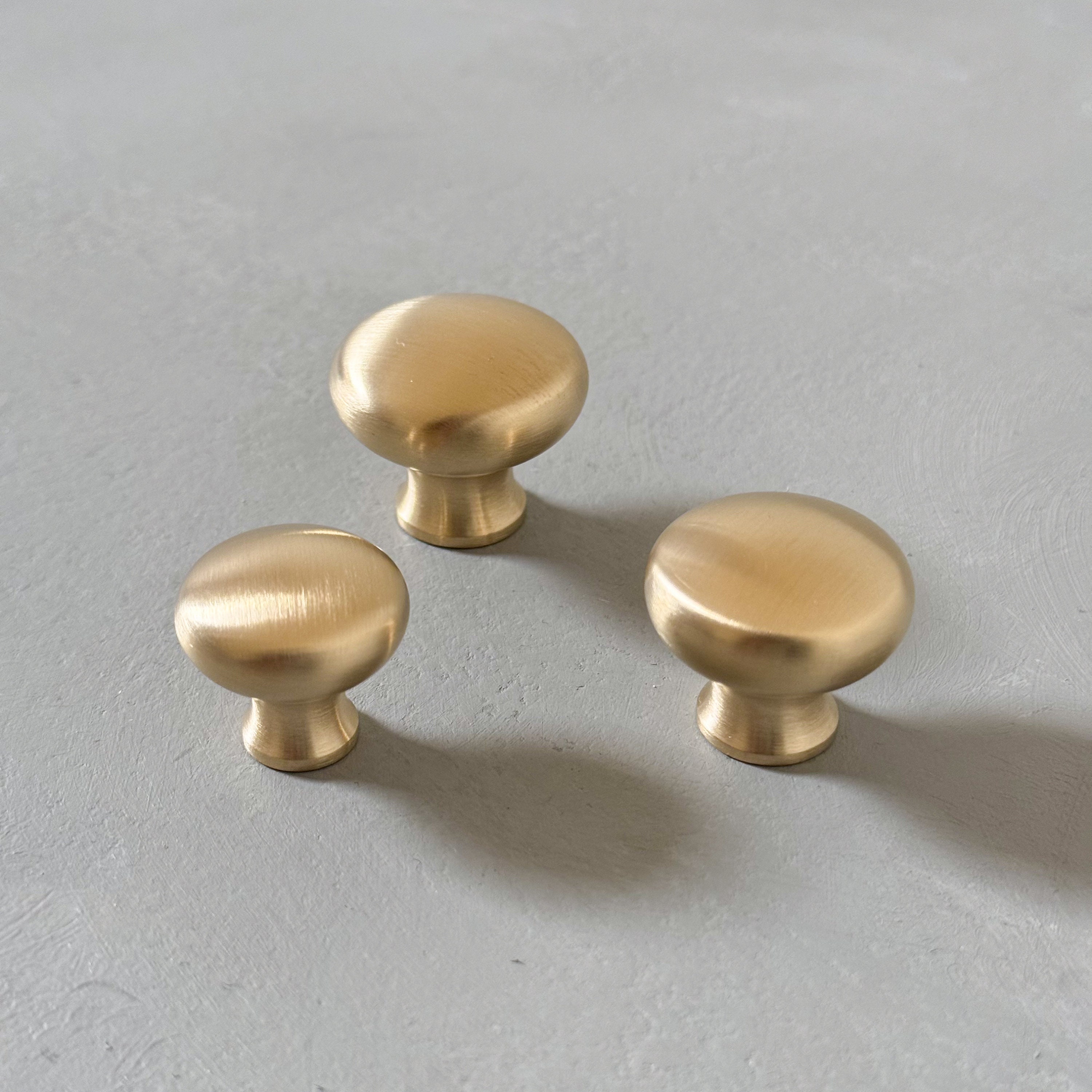 Solid brass mushroom round oval knobs HERIOT kitchen cabinet knobs handle high quality luxury handles
