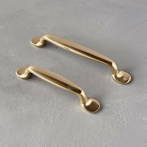 Poignées MORLEY en laiton massif non laqué : quincaillerie pour armoires de cuisine et meubles