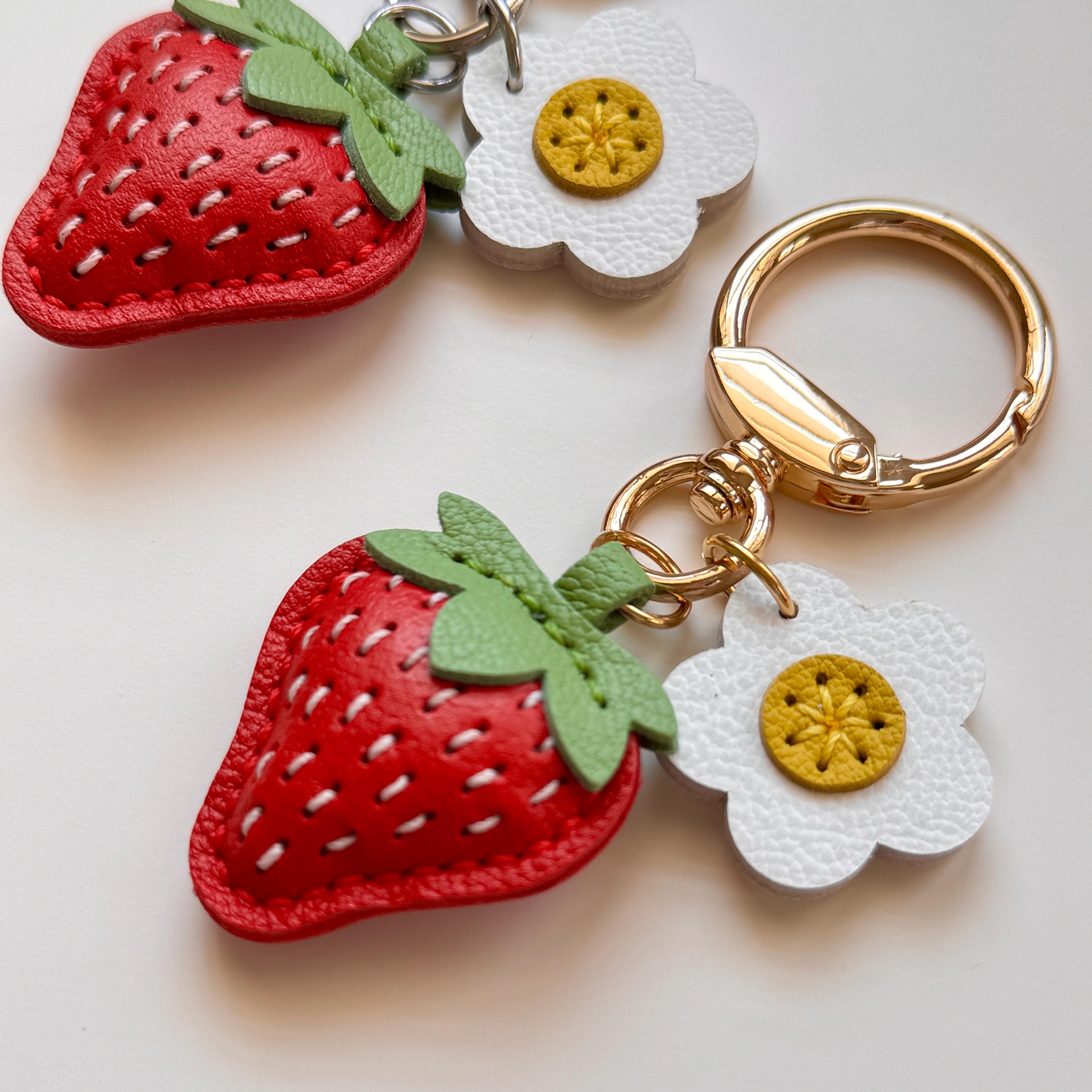 Portachiavi a forma di fragola da donna, ciondolo estetico per