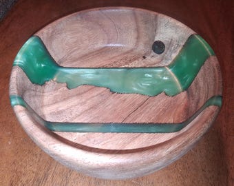 Kauai  Earpod / Epoxy Resin Nou Nou Mountain (Sleeping Giant) Bowl