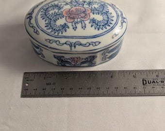 Chinoiserie trinket dish.  Made in China