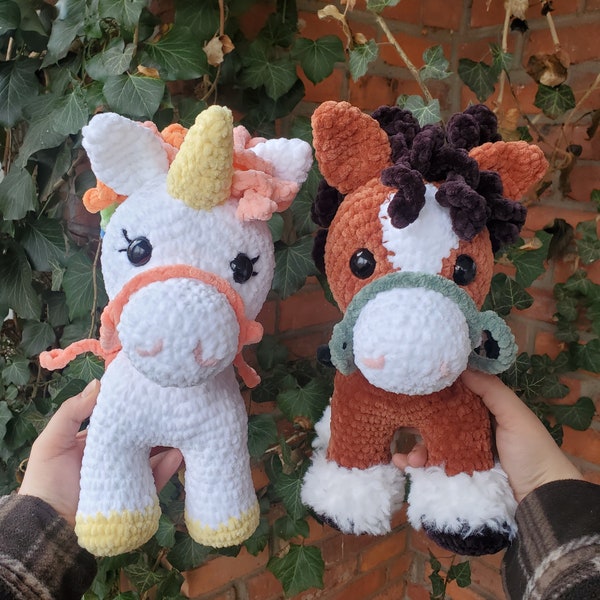 Clyde the Horse and Luna the Unicorn Crochet Pattern