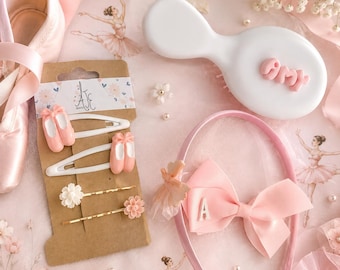 Ballet hair accessories set. ballet lovers hair accessories. hairclips for ballerinas. ballet gift set for little girls. pink and white set