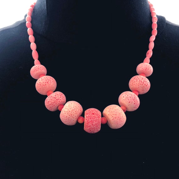 Vintage Pink Salmon Coral Beads Necklace, 72.0 gra