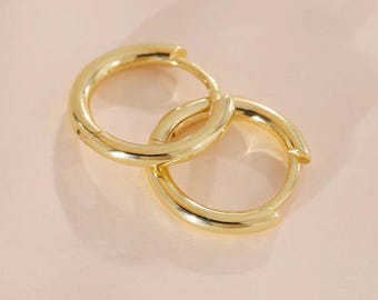 18k Gold Plated Sterling Silver Huggie Hoop Earrings, Dainty earrings, Minimalist Jewelries, Simplicity, Everyday jewelries, Perfect Gift