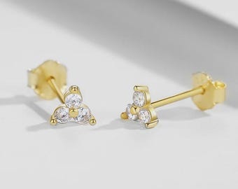 18k Gold Plated Sterling Silver Everyday Stud Earrings, Dainty earrings, Minimalist Jewelries, Simplicity, Everyday jewelries, Perfect Gift