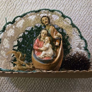 Small Nativity Scene (Artisanal)