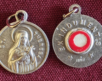 Medaille-reliek van de heilige Theresia van het Kind Jezus