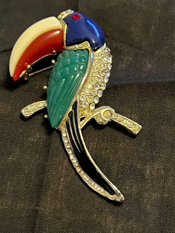 Colorful Stoned Toucan Bird Brooch