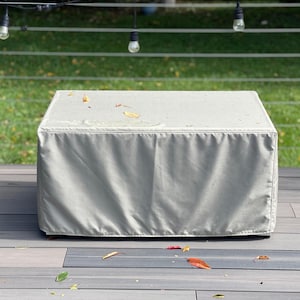 Outdoor Furniture Cover for Glass Coffee Table Waterproof Patio Protection Gift for Garden Owners Summer House Hosts Cover for Table