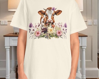 Maglietta con mucca floreale carina, regalo Cottage Core per lei, maglietta con animali da fattoria, maglietta unisex tinta in capo, maglietta con mucca floreale, regalo per amanti delle mucche, stampa di mucca