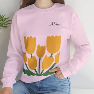 Nana sweatshirt, gift for Nana, Tulips sweater, Best Nana, gift for mother&#39;s day, Cottagecore Nana shirt, Women&#39;s shirt, Botanical gift