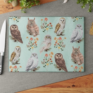 Beautiful owls Glass Cutting Board, Owl kitchen decor, wildflowers and owls art, Farmhouse kitchen, Cottagecore cutting board, home decor