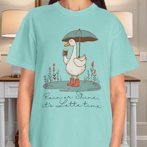 Dumme Gans Latte T-Shirt: Lustiges Kaffee-Liebhaber-Grafik-T-Shirt