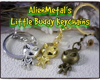 Little Alien Lucky Charm Schlüsselanhänger, Vintage Bronze, Silver, Gold, .