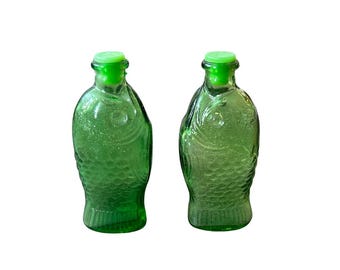 Vintage Dr. Fisch’s Bitters Green Glass Salt & Pepper Shaker Set  - Vintage Dr. Fischer Bitters Fish - Mid Century Fish Novelty Barware