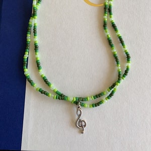 Treble Clef green gradient glass bead double strand necklace