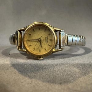 Women’s Seiko Quartz 850692 Stainless Steel Gold Stretch Band Watch/wristwatch