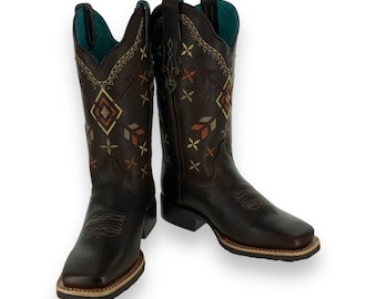 Nokota Horse Damen Gretta 15 Crazy Oakwood 15GRE31