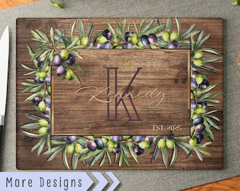 Tabla de cortar de vidrio con nombre personalizado, tabla de cortar con iniciales personalizadas, decoración de cocina con aceitunas, tabla de cortar de vidrio para aniversario de bodas de pareja
