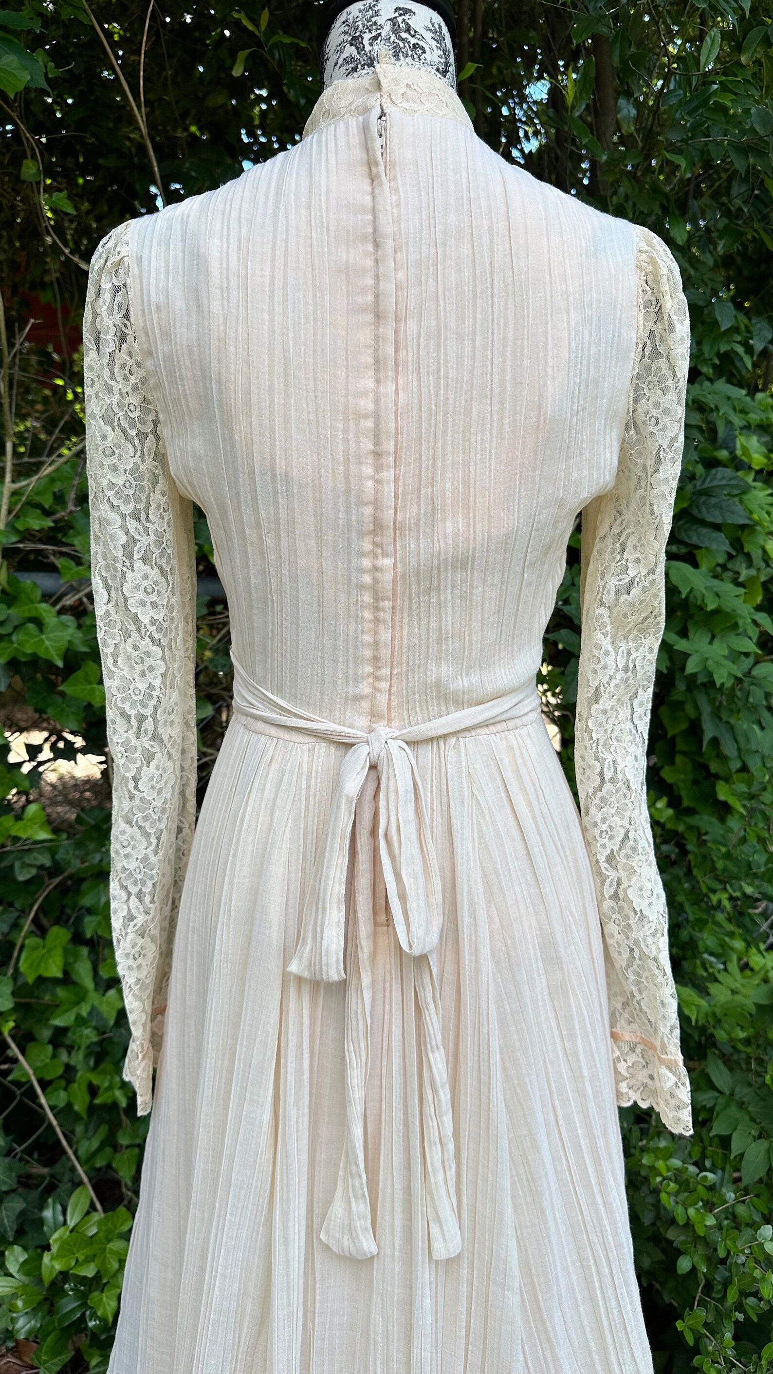 Vintage 1970s Peaches & Cream Lacey Prairie Dress by Candi Jones ...