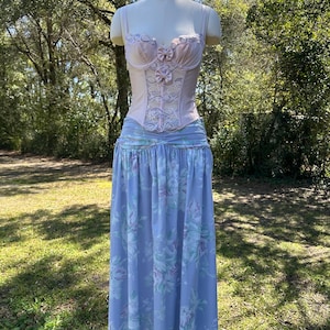 Vintage 1980’s pastel floral ruched waist skirt by Laura Ashley
