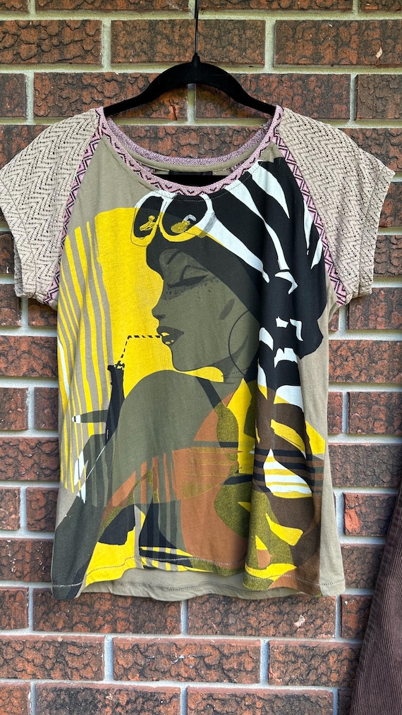 Vintage Y2K Mod Graphic Tee by Custo Barcelona - image 2