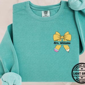 Custom Teacher Bow Sweatshirt, Teacher Coquette Bow Shirt, Teacher Appreciation Gift, Custom Teacher Name Shirt, Retro Teacher, Teacher Mrs