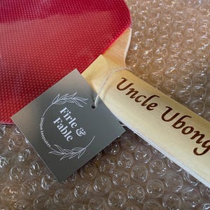 Raqueta de tenis de mesa personalizada / Raqueta de ping pong grabada / Raqueta de tenis de mesa con nombre personalizado / Regalo deportivo para él/ella imagen 9